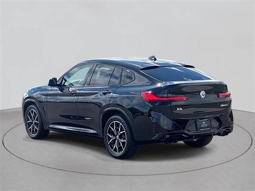 2023 BMW X4 M40i