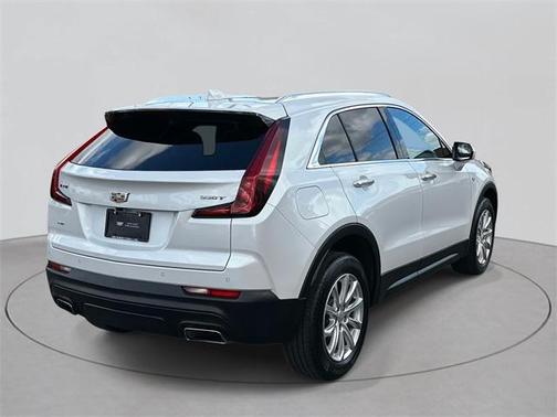 2023 Cadillac XT4 Luxury