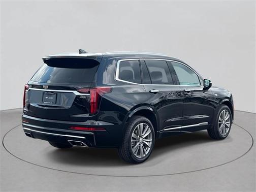2022 Cadillac XT6 Premium Luxury AWD