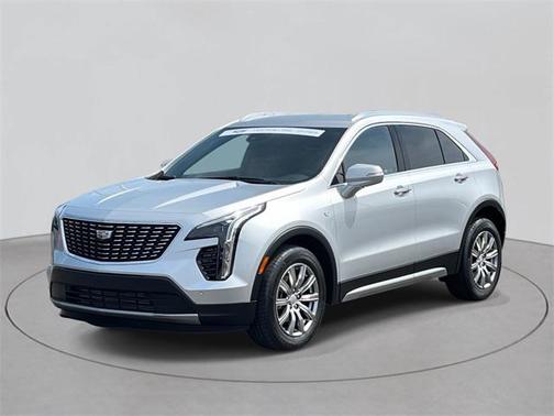 2022 Cadillac XT4 Premium Luxury