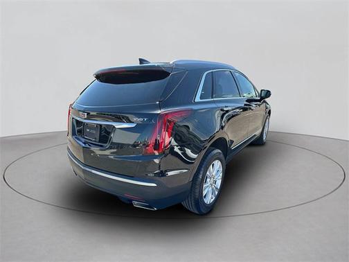 2023 Cadillac XT5 Luxury