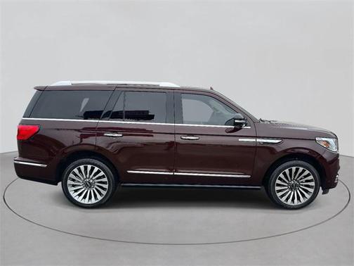 2019 Lincoln Navigator Reserve