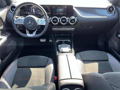 2021 Mercedes-Benz GLA 250 Base 4MATIC