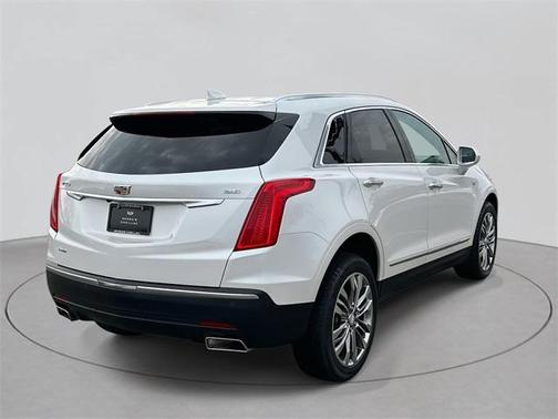 2017 Cadillac XT5 Premium Luxury