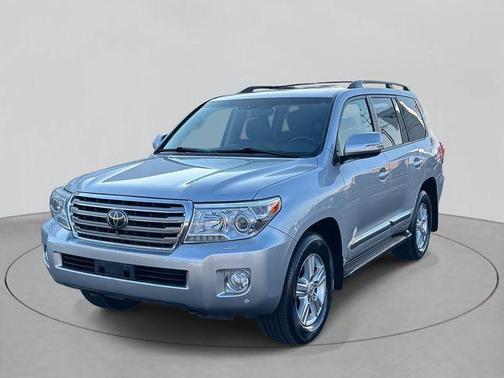 2015 Toyota Land Cruiser Base