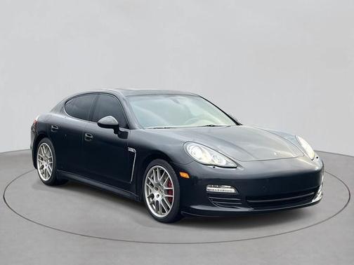 2013 Porsche Panamera 4