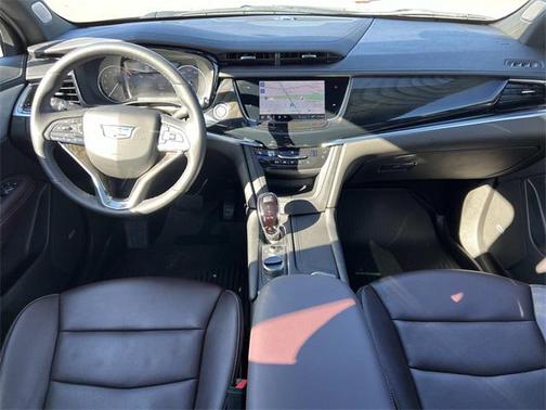 2023 Cadillac XT6 Premium Luxury AWD