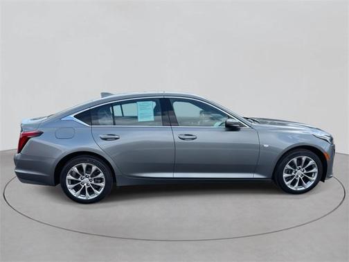 2022 Cadillac CT5 Premium Luxury