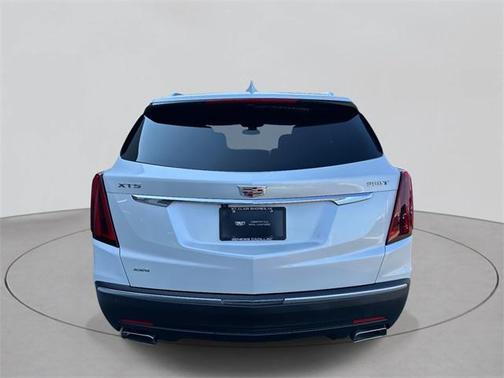 2023 Cadillac XT5 Luxury