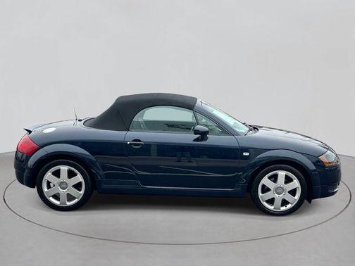 Black 2002 Audi TT Roadster