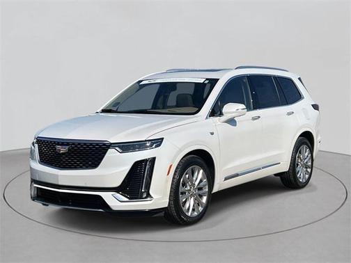 2022 Cadillac XT6 Premium Luxury AWD