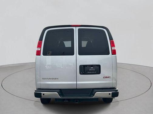 2025 GMC Savana 2500 RWD 2500 Regular Wheelbase LT