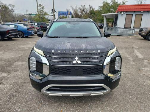 2022 Mitsubishi Outlander SEL Special Edition 2WD