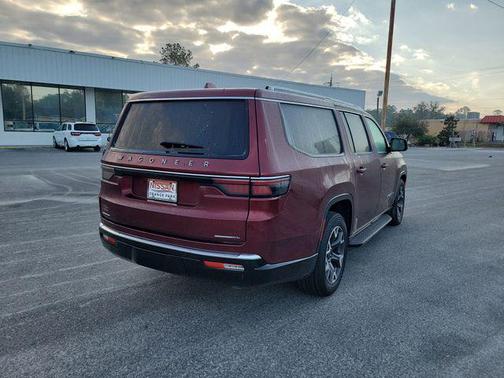 Velvet Red Pearlcoat 2023 Jeep Wagoneer L Series III 4x4