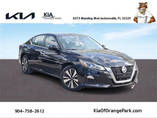 2022 Nissan Altima 2.5 SV