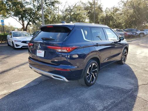 2022 Mitsubishi Outlander SEL 2.5 2WD