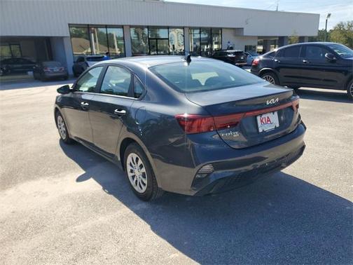 2024 Kia Forte LX