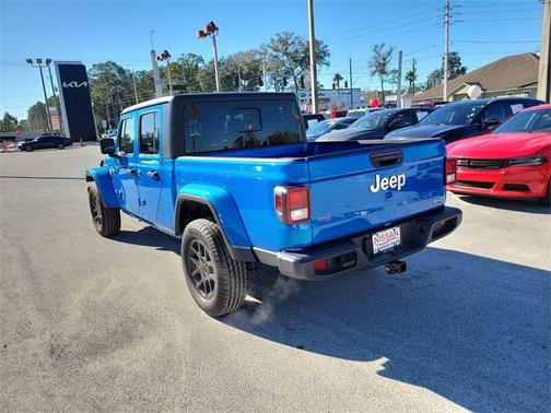 2023 Jeep Gladiator Overland