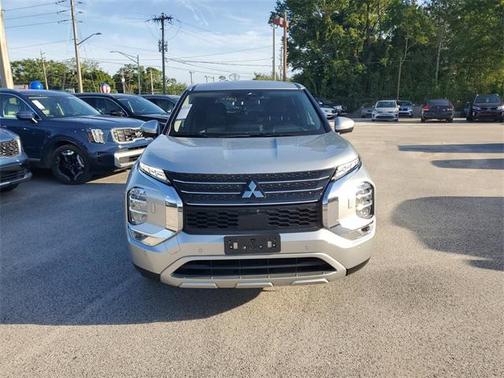 2023 Mitsubishi Outlander PHEV SE S-AWC