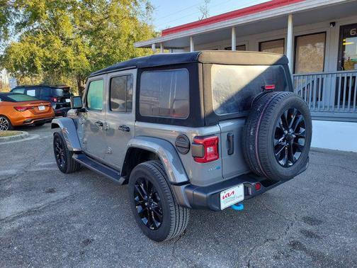 2022 Jeep Wrangler Unlimited 4xe Sahara