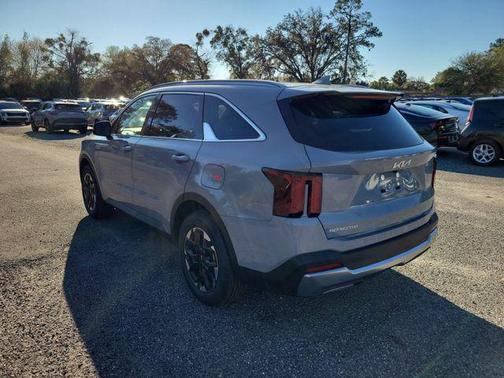 Wolf Gray 2026 Kia Sorento S