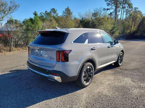 Wolf Gray 2026 Kia Sorento S