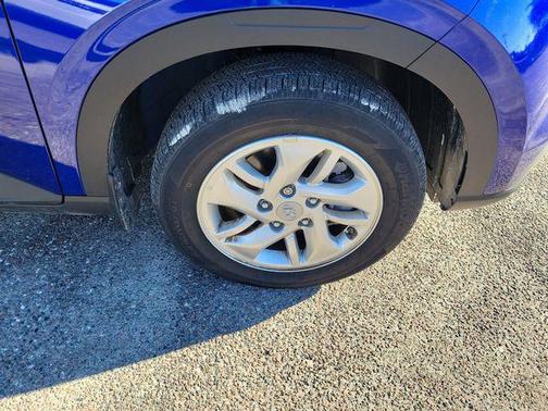 2025 Hyundai VENUE SE