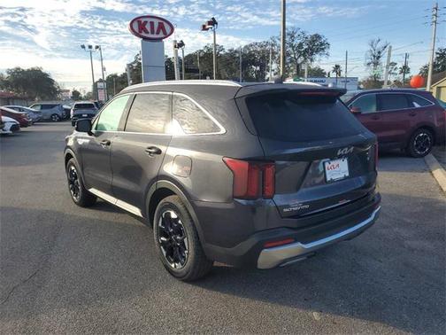 2025 Kia Sorento S