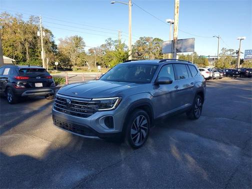 2024 Volkswagen Atlas 2.0T SE w/Technology 4MOTION