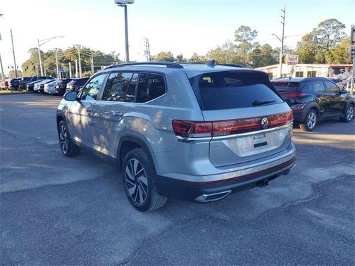 2024 Volkswagen Atlas 2.0T SE w/Technology 4MOTION