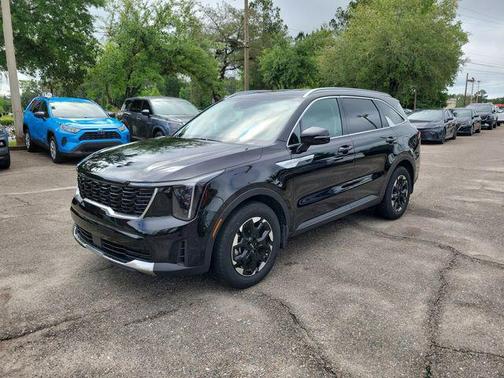 Ebony Black 2025 Kia Sorento S