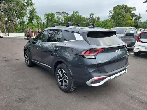 Gravity Gray 2024 Kia Sportage EX
