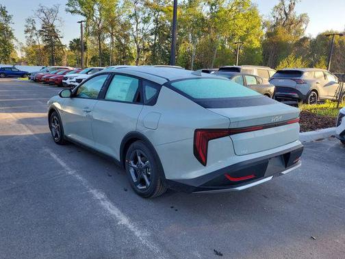 Morning Haze 2026 Kia K4 LXS