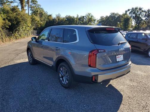 2025 Kia Telluride LX