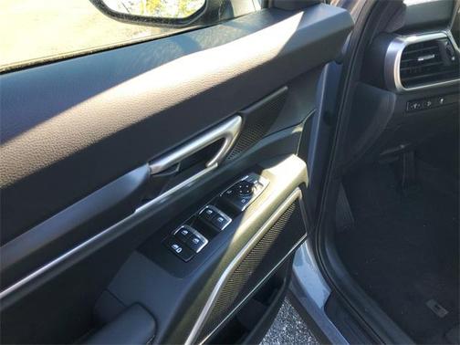 2025 Kia Telluride LX