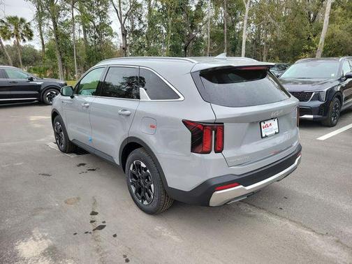 Wolf Gray 2026 Kia Sorento S