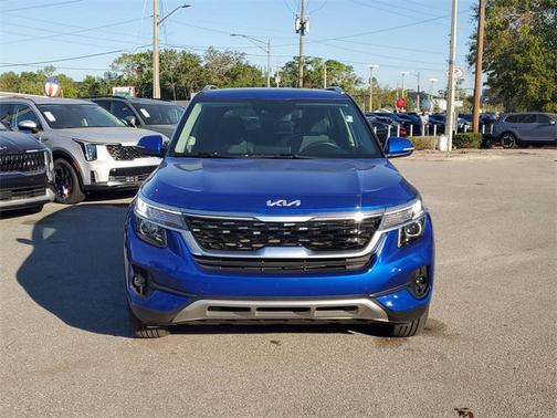 2023 Kia Seltos S