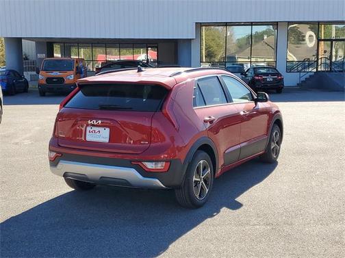 2025 Kia Niro LX