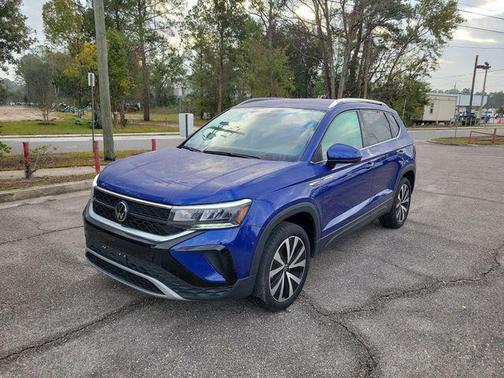 2024 Volkswagen Taos 1.5T SE