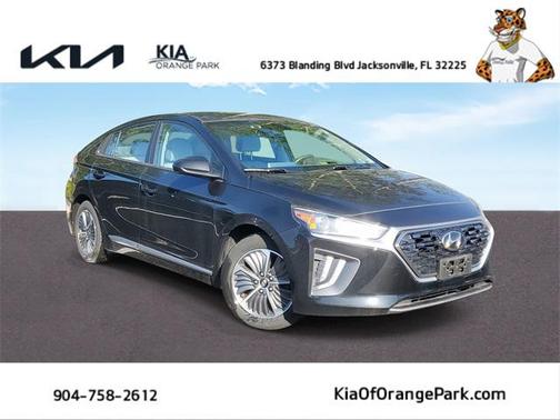 2022 Hyundai IONIQ Plug-In Hybrid SE