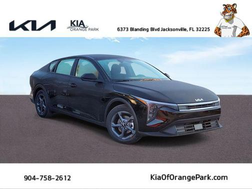 Aurora Black Pearl 2026 Kia K4 LXS