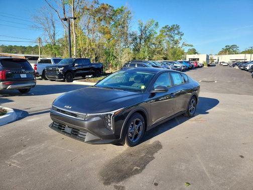 Interstellar Gray 2026 Kia K4 LXS