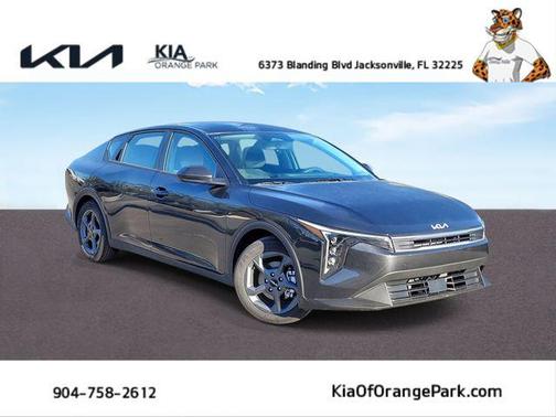 Interstellar Gray 2026 Kia K4 LXS