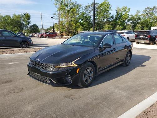 2023 Kia K5 LXS