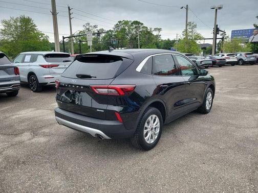AGATE BLACK METALLIC 2024 Ford Escape Active