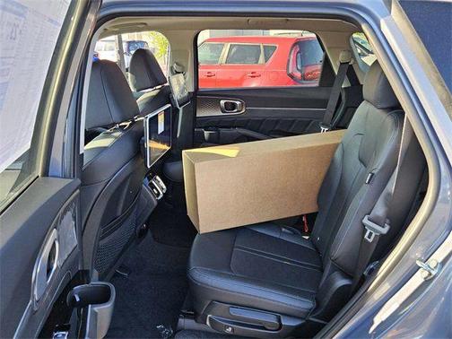 2025 Kia Sorento SX