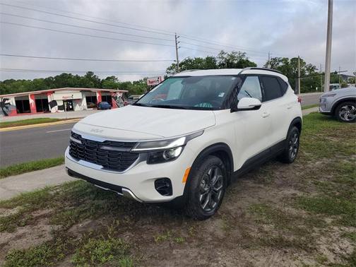 2024 Kia Seltos S