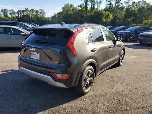 2025 Kia Niro EX