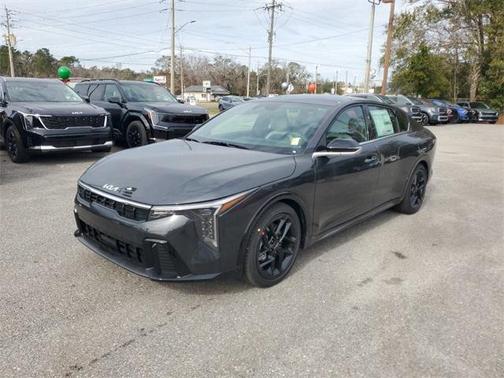 2025 Kia K4 GT-Line Turbo