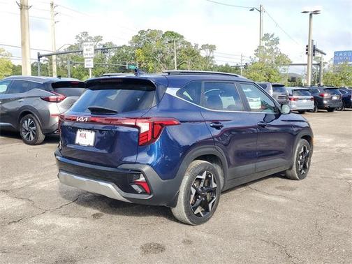 2024 Kia Seltos EX